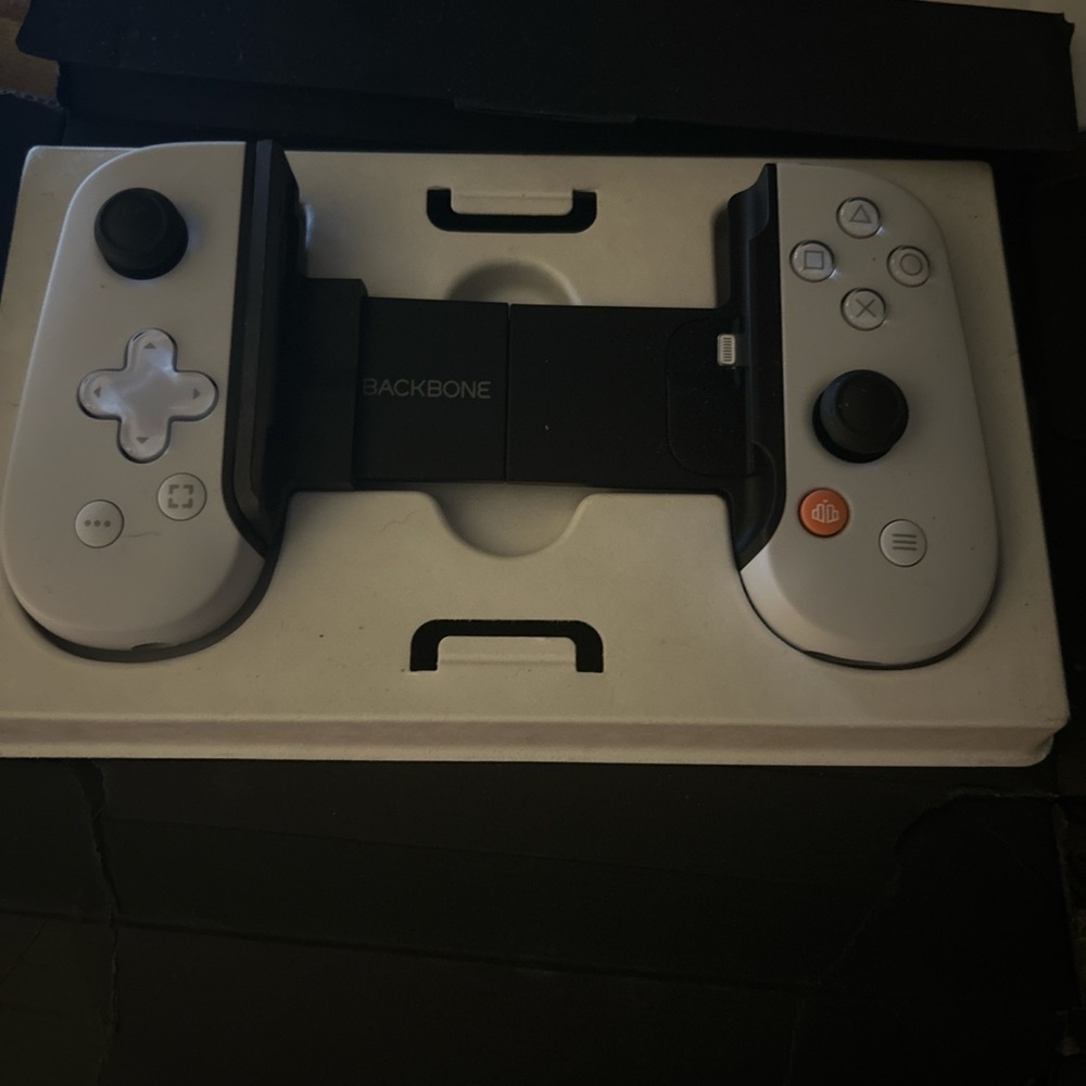 Backbone Mobile Gaming Controller - White